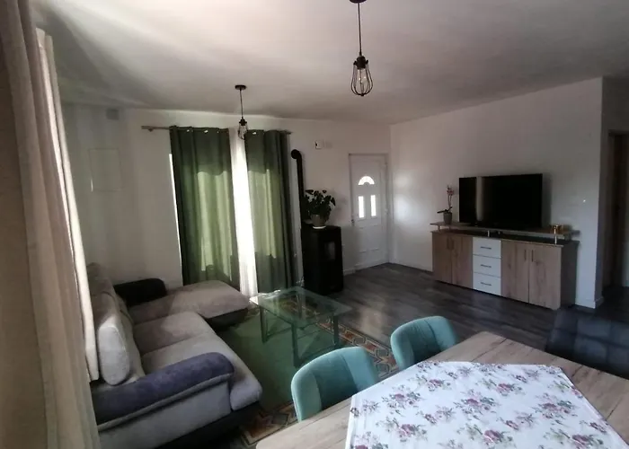 Apartments Nana