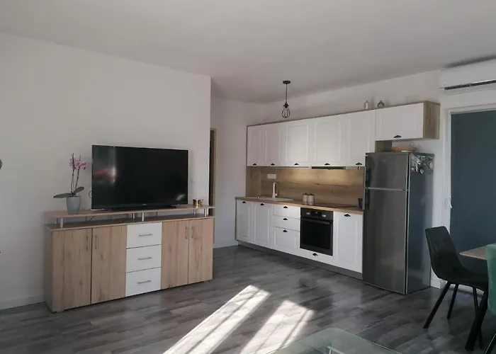 Apartments Nana