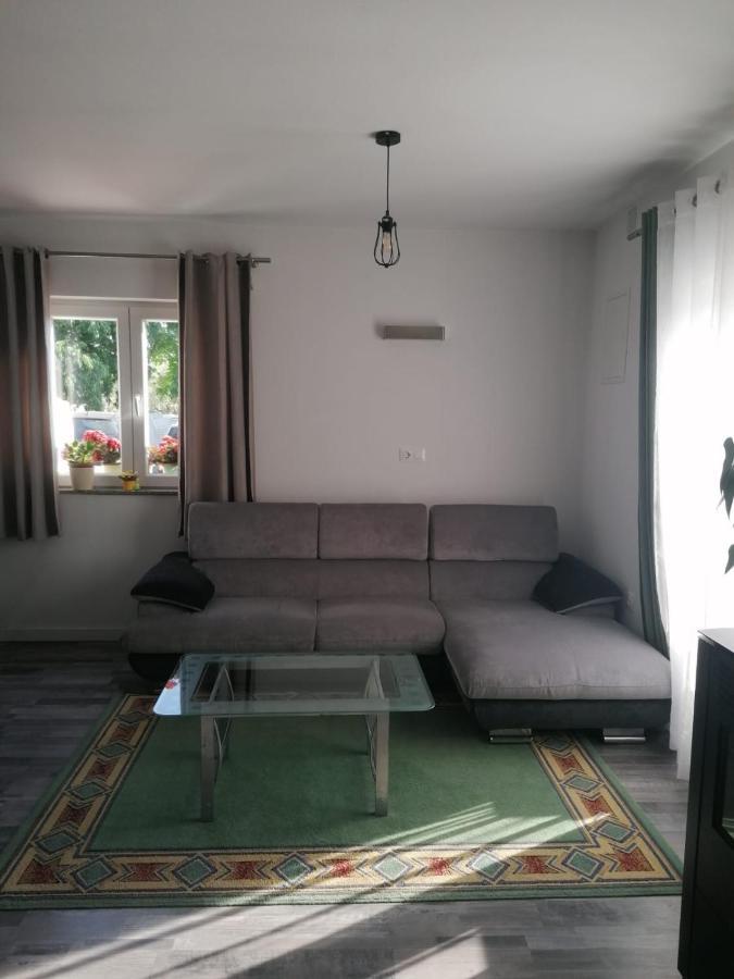 Nana * Biograd Na Moru