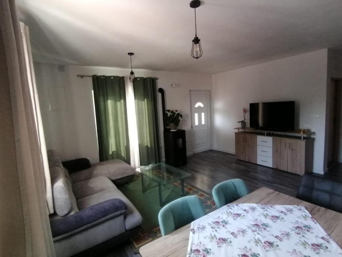 Nana Apartment *